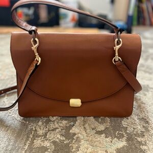 Cuyana Tan Shoulder Bag with Polished Leather and Gold Hardware